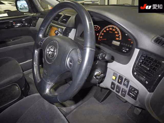 TOYOTA IPSUM