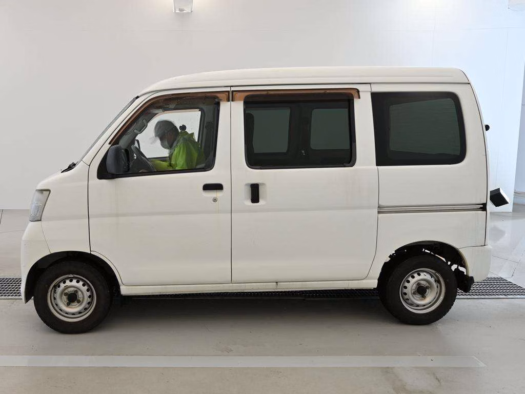SUBARU SAMBAR