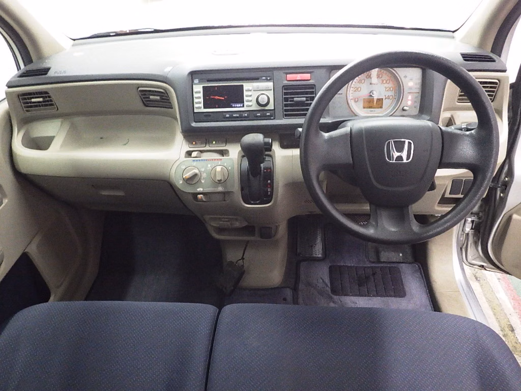 HONDA LIFE
