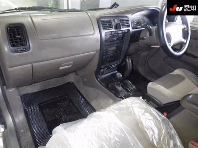 TOYOTA HILUX SURF