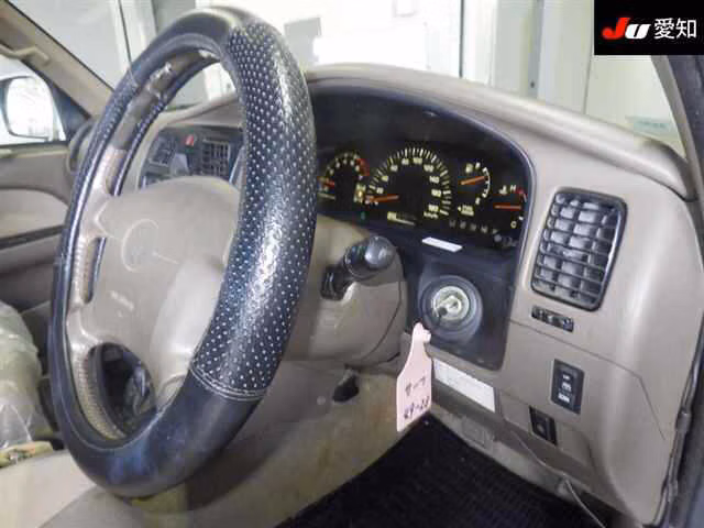 TOYOTA HILUX SURF