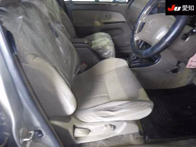 TOYOTA HILUX SURF