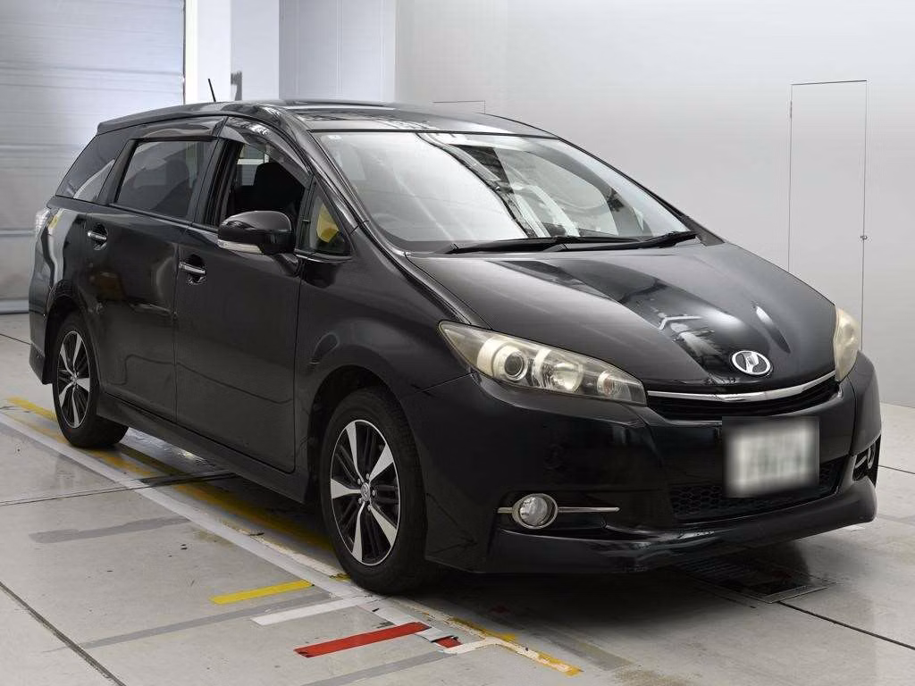 TOYOTA WISH