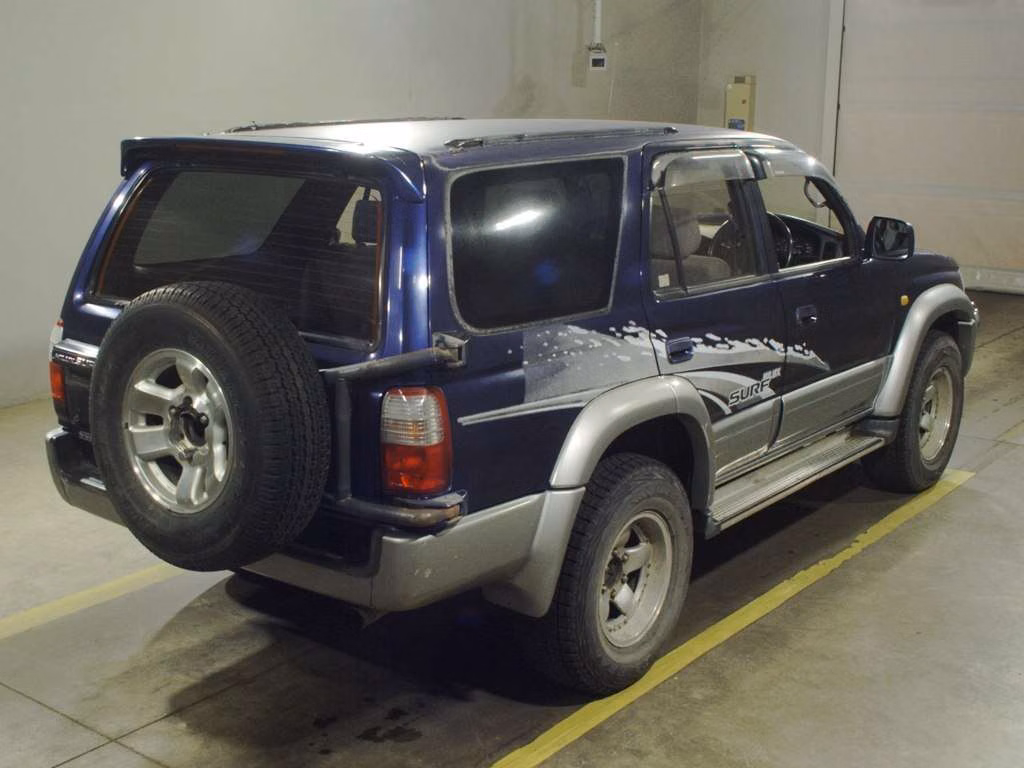 TOYOTA HILUX SURF