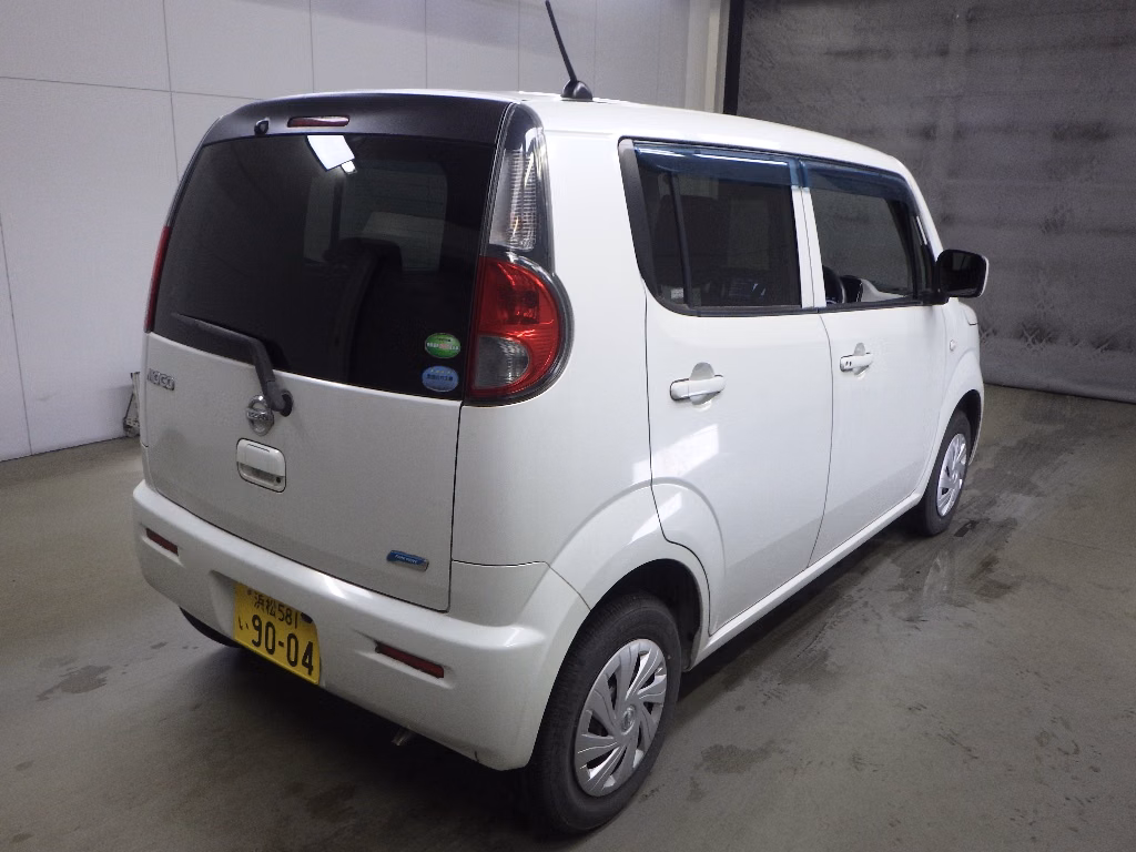 NISSAN MOCO