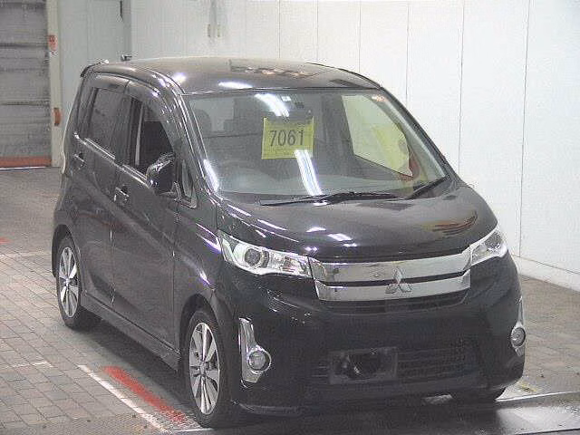 MITSUBISHI EK CUSTOM