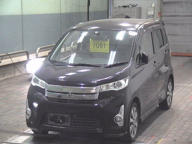 MITSUBISHI EK CUSTOM