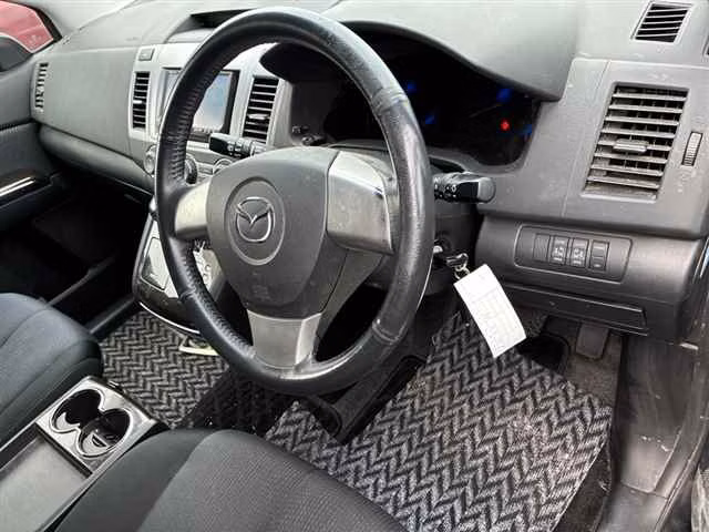 MAZDA MPV