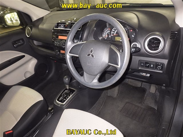 MITSUBISHI MIRAGE