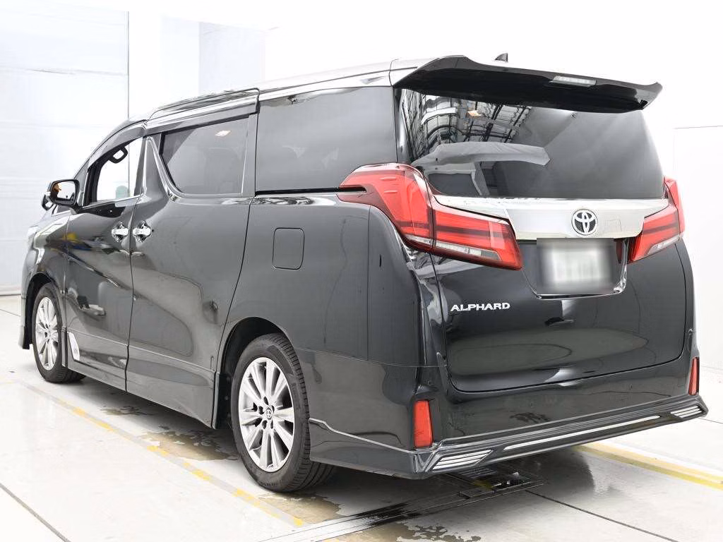 TOYOTA ALPHARD