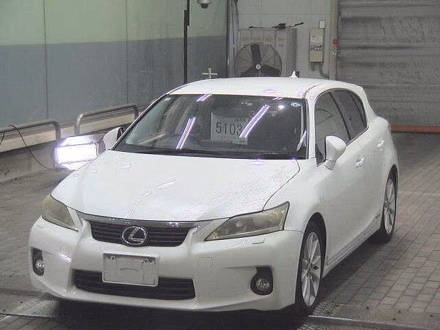 LEXUS CT200H