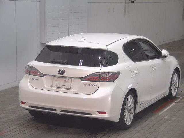 LEXUS CT200H