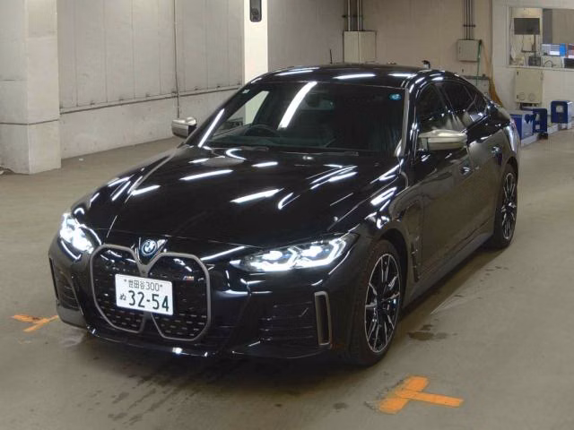 BMW I4