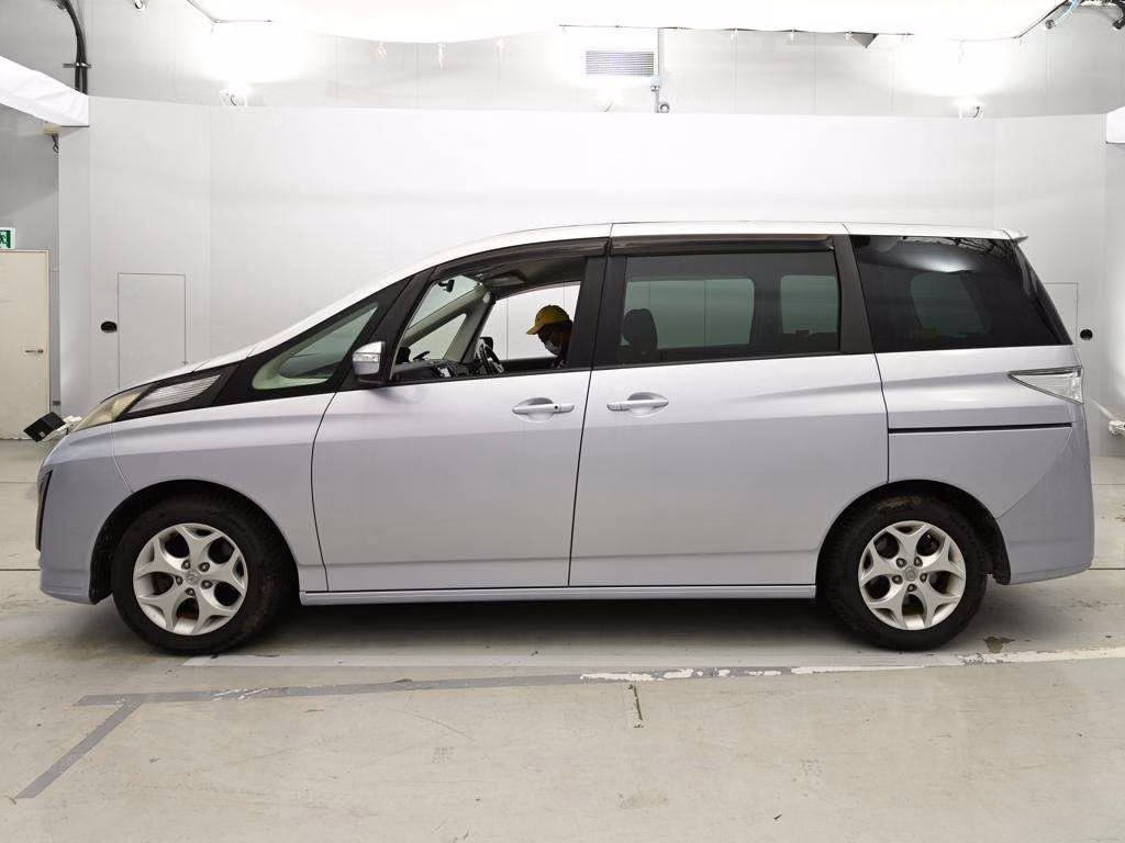 MAZDA BIANTE