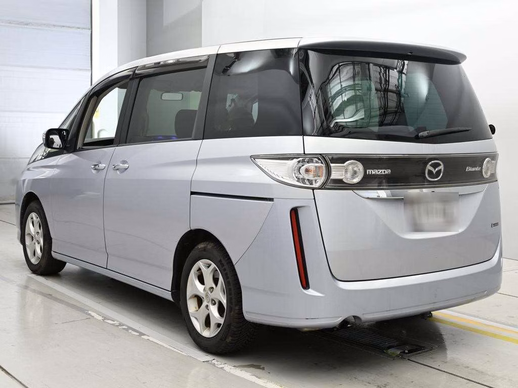 MAZDA BIANTE
