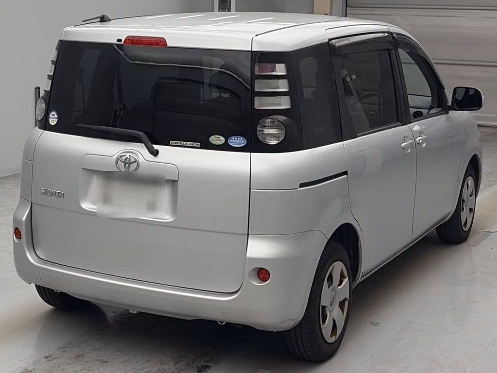 TOYOTA SIENTA