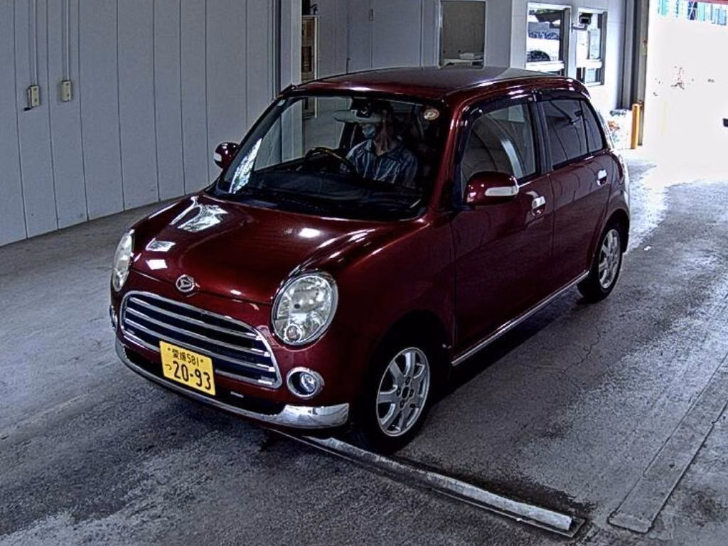 DAIHATSU MIRA GINO