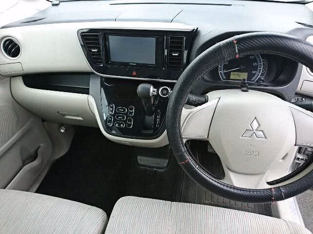 MITSUBISHI EK SPACE