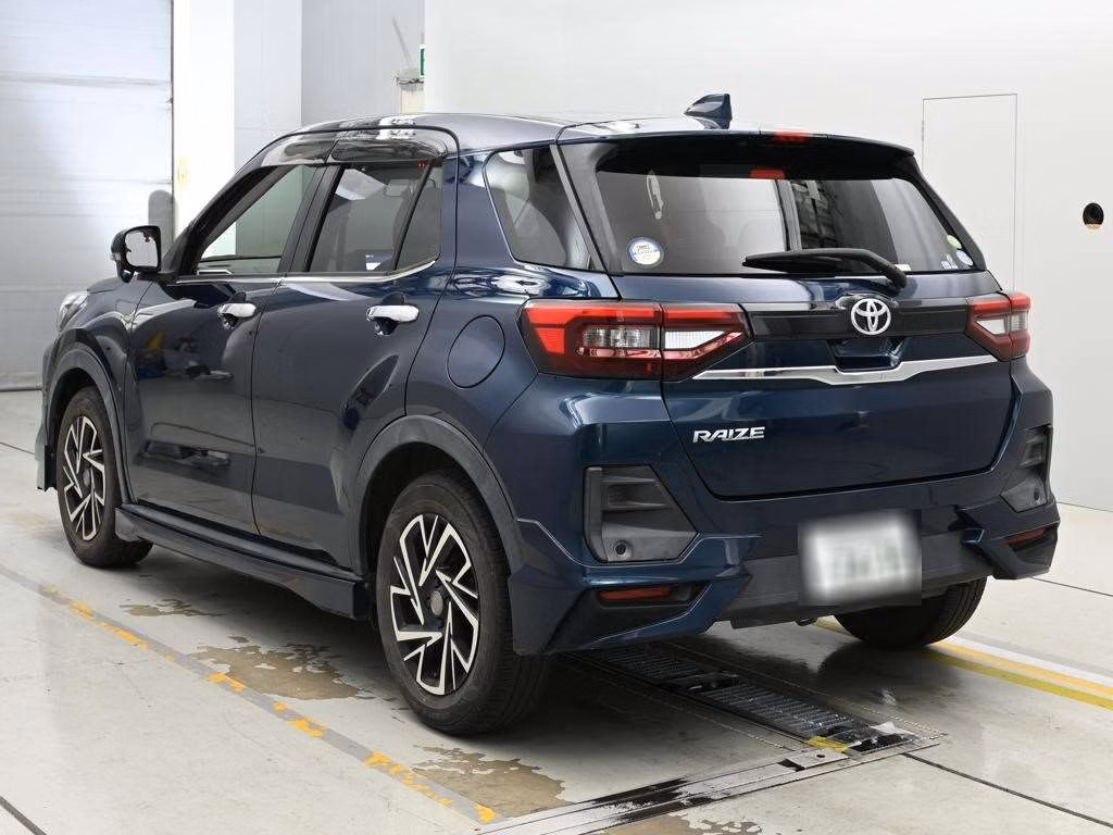 TOYOTA RAIZE
