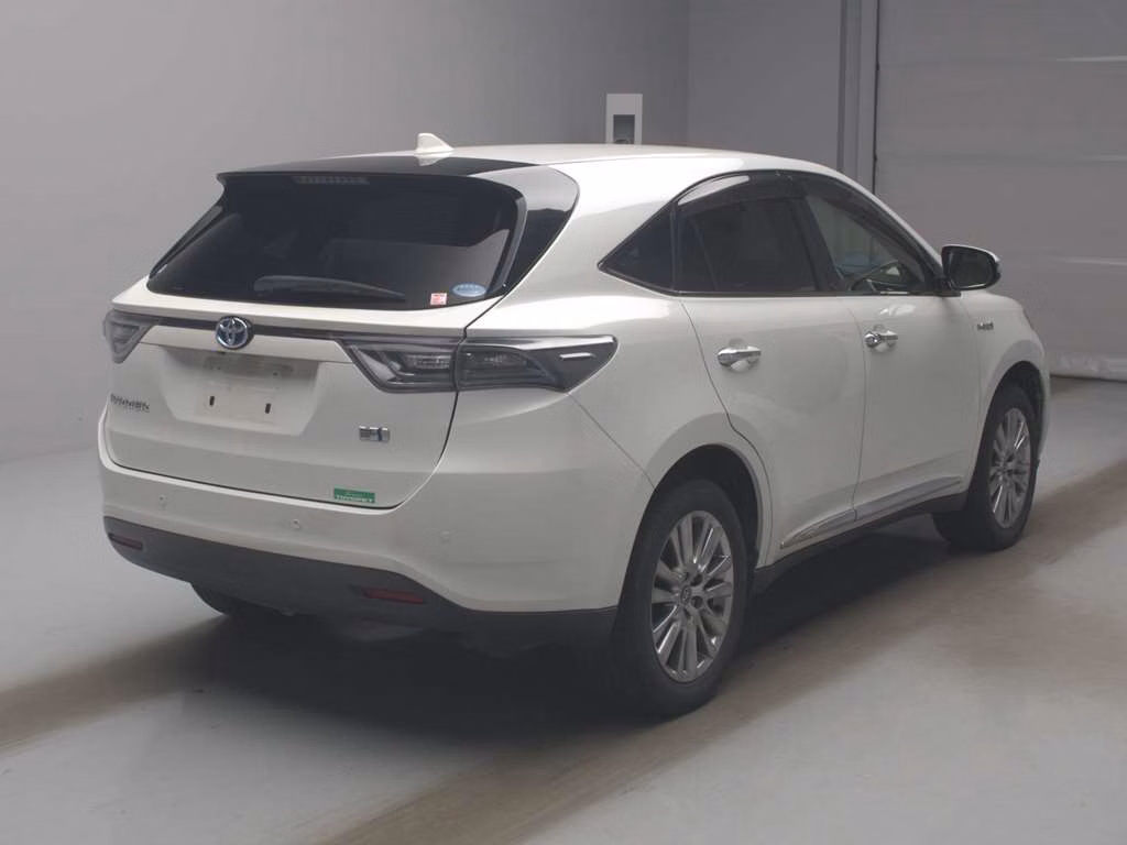 TOYOTA HARRIER