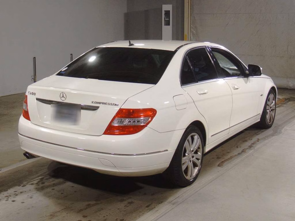 MERCEDES-BENZ C-CLASS