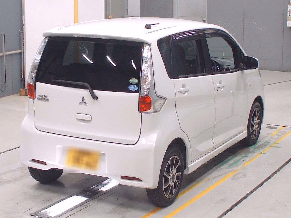 MITSUBISHI EK CUSTOM