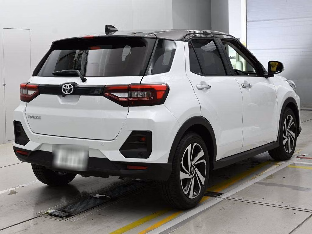 TOYOTA RAIZE
