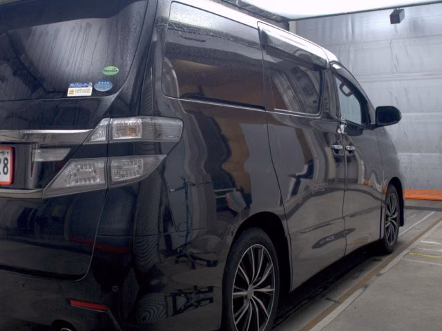 TOYOTA VELLFIRE