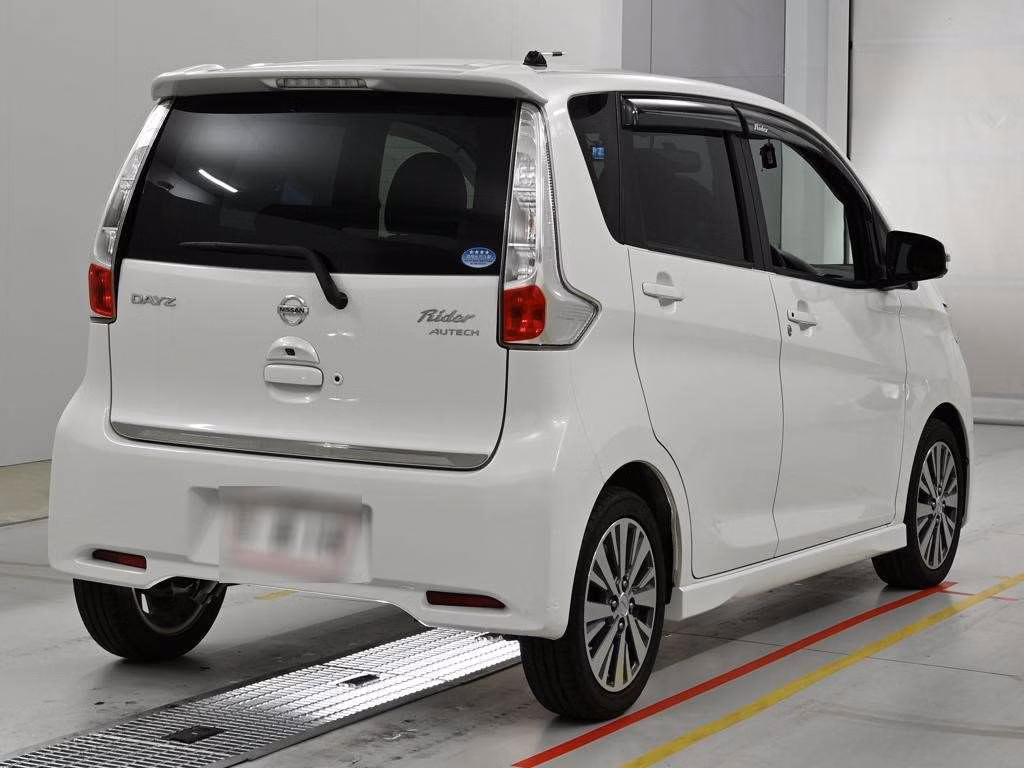 NISSAN DAYZ