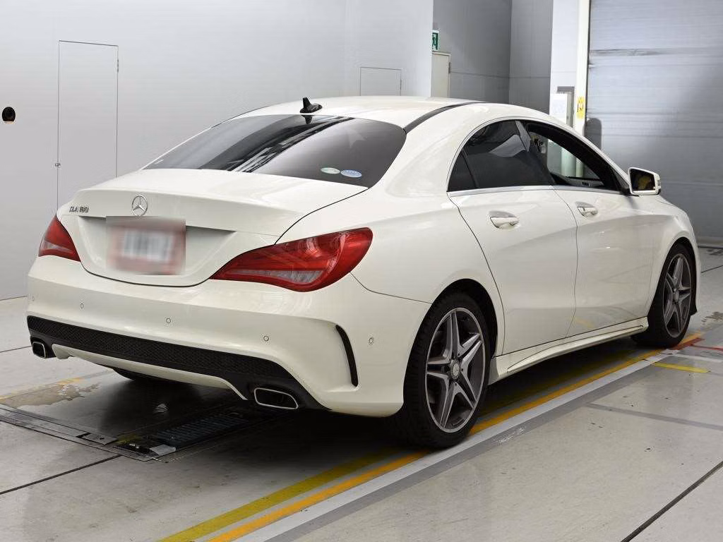 MERCEDES-BENZ CLA-CLASS