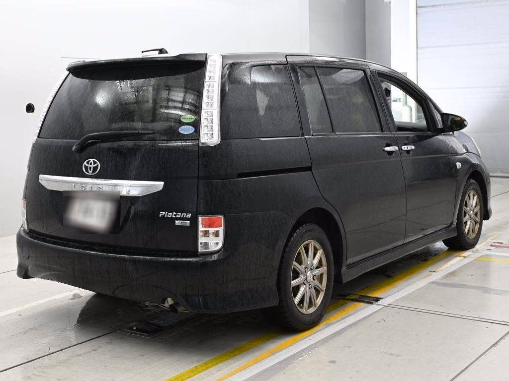 TOYOTA ISIS