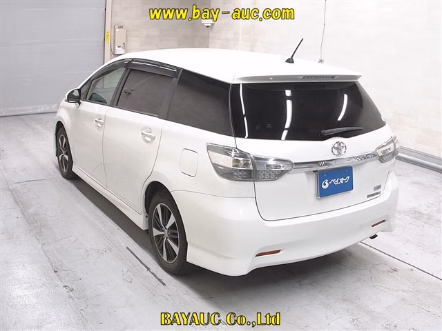 TOYOTA WISH