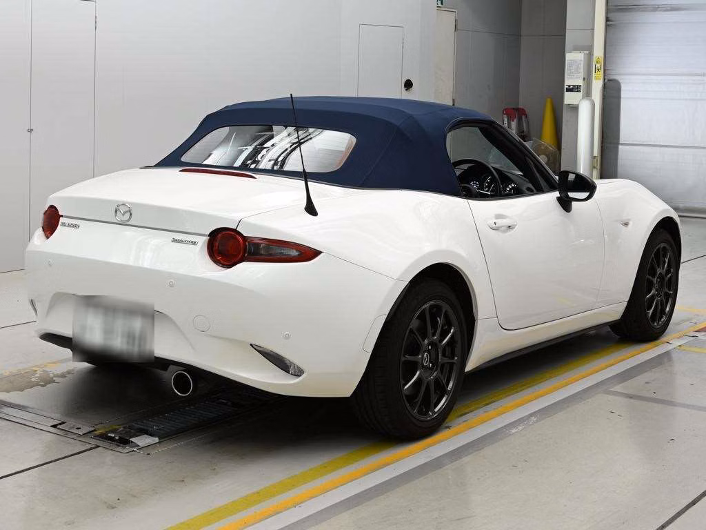 MAZDA MX-5