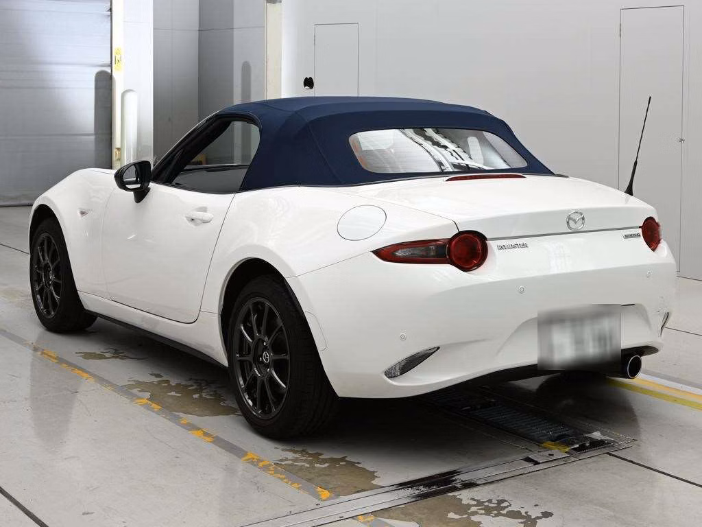 MAZDA MX-5