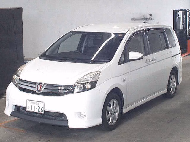 TOYOTA ISIS