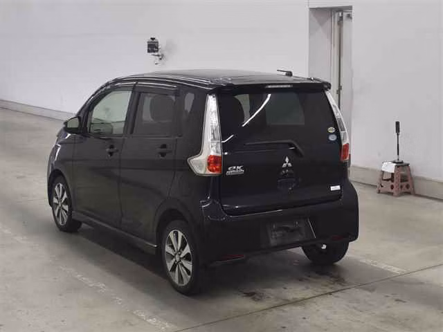 MITSUBISHI EK CUSTOM