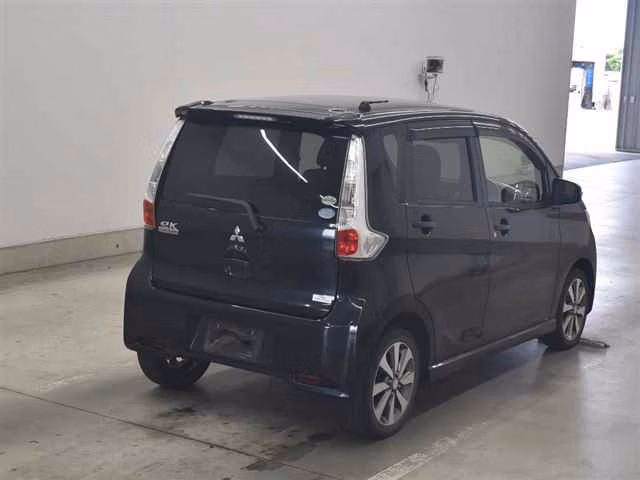 MITSUBISHI EK CUSTOM