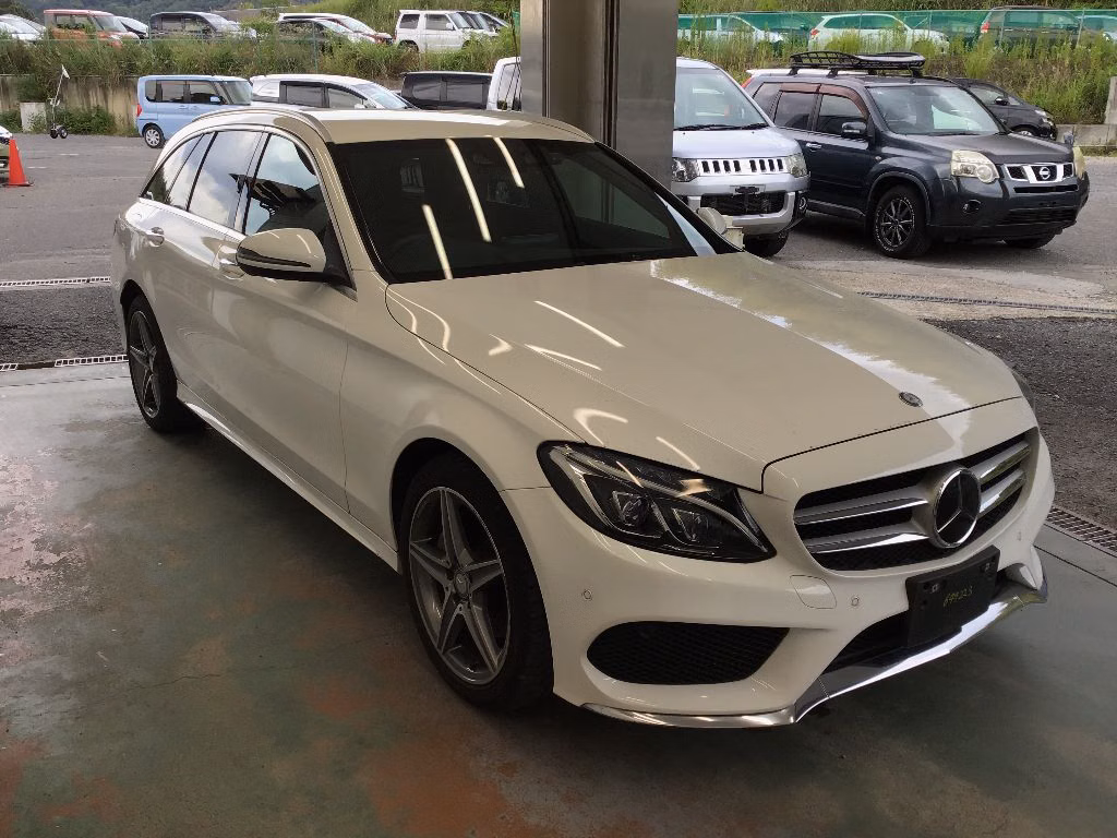 MERCEDES-BENZ C-CLASS