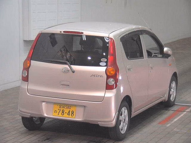 DAIHATSU MIRA