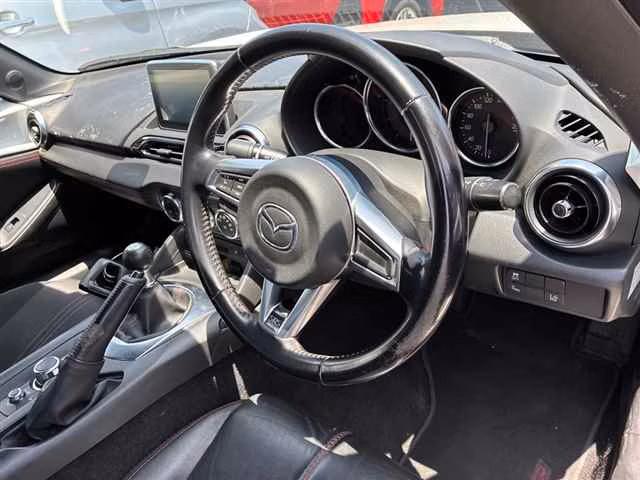 MAZDA MX-5