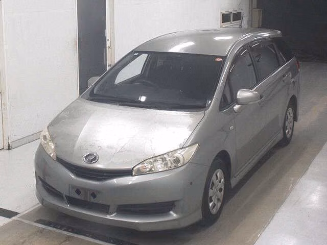 TOYOTA WISH