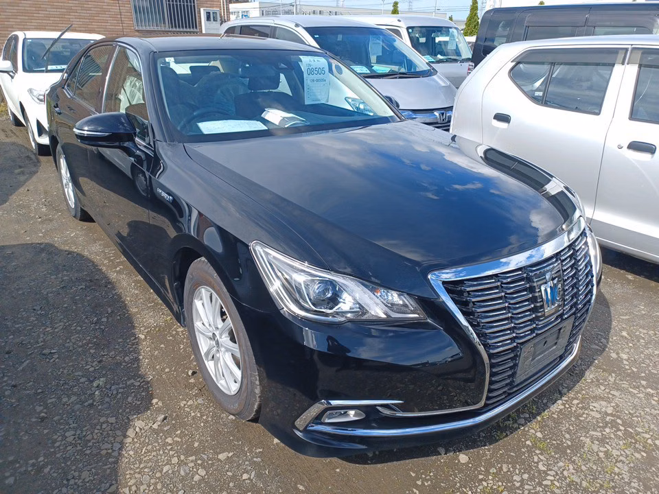 TOYOTA CROWN