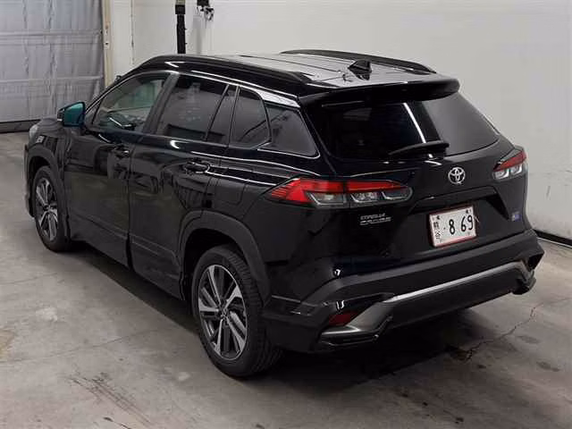 TOYOTA COROLLA CROSS