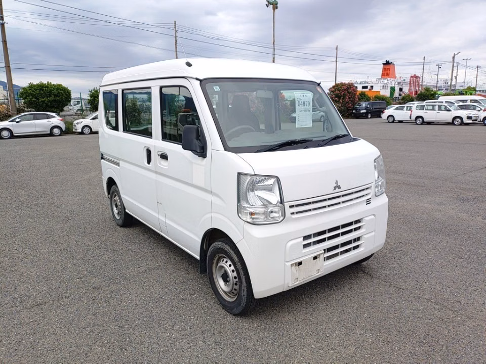 MITSUBISHI MINICAB