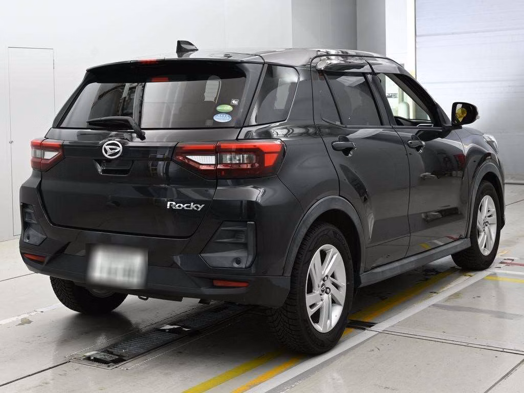 DAIHATSU ROCKY
