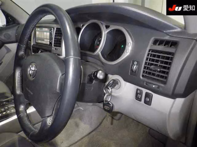 TOYOTA HILUX SURF
