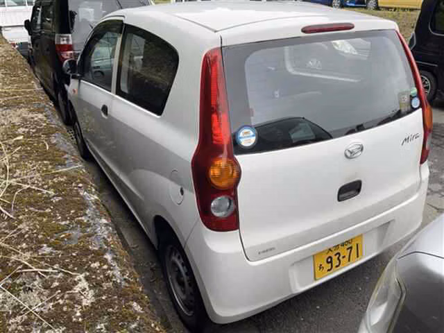 DAIHATSU MIRA