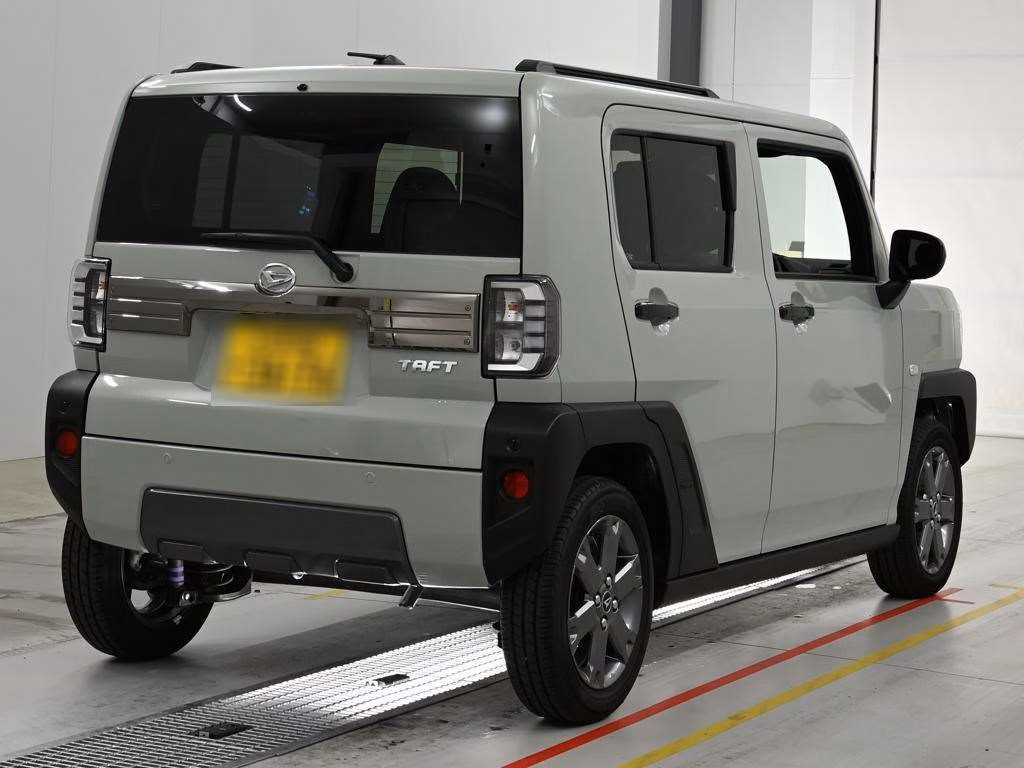 DAIHATSU TAFT