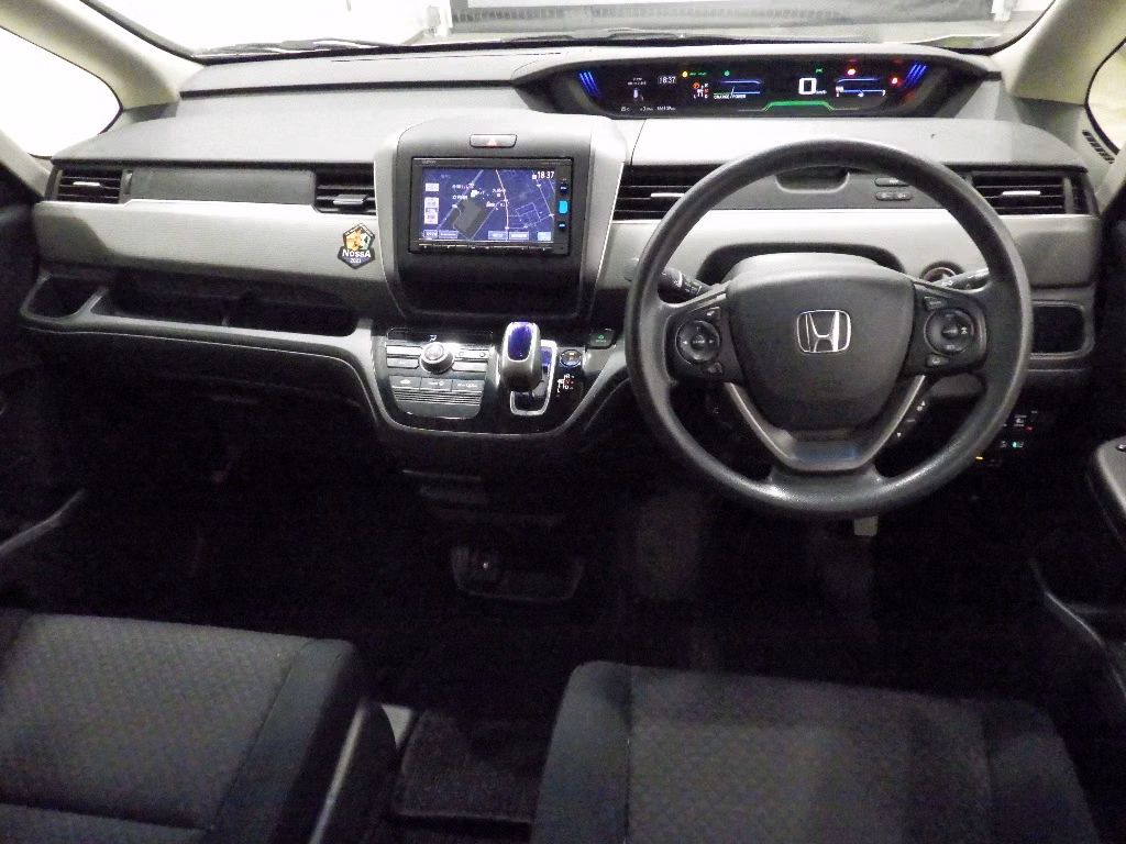 HONDA FREED+