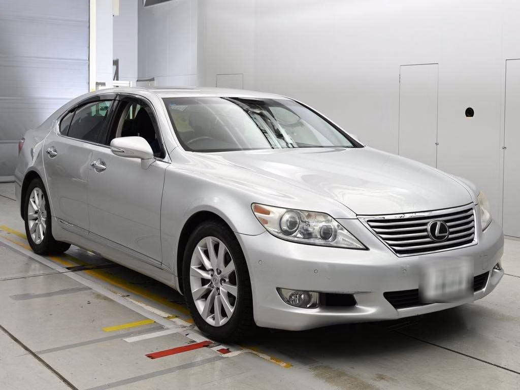 LEXUS LS460